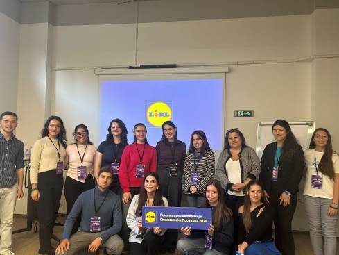 лидл българия беше част от youth speak forum организиран от aiesec