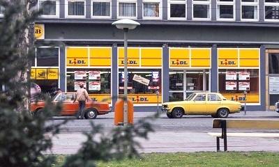 Първият магазин Lidl отваря врати през 1973